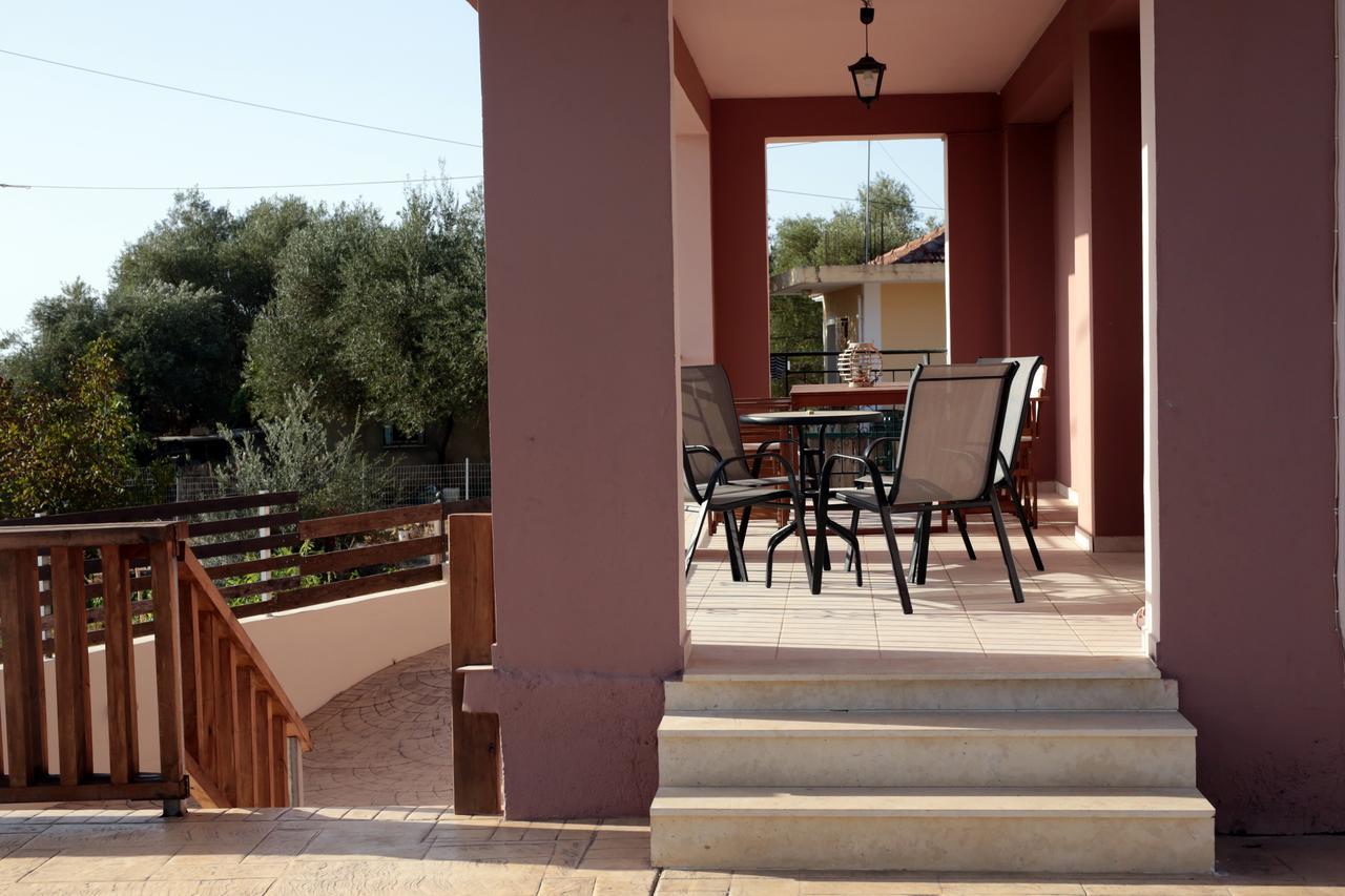 דירות ליקסורי Ionian Balcony מראה חיצוני תמונה