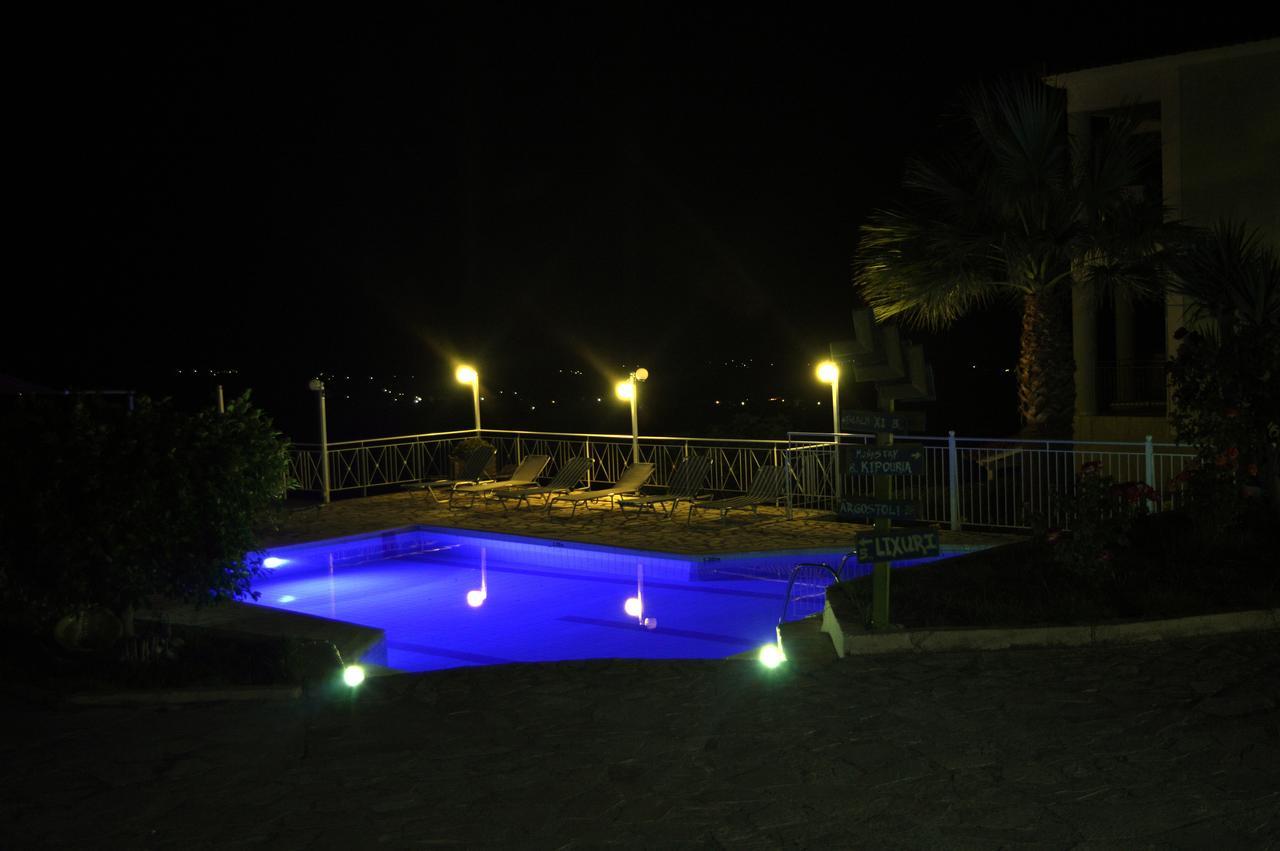 דירות ליקסורי Ionian Balcony מראה חיצוני תמונה