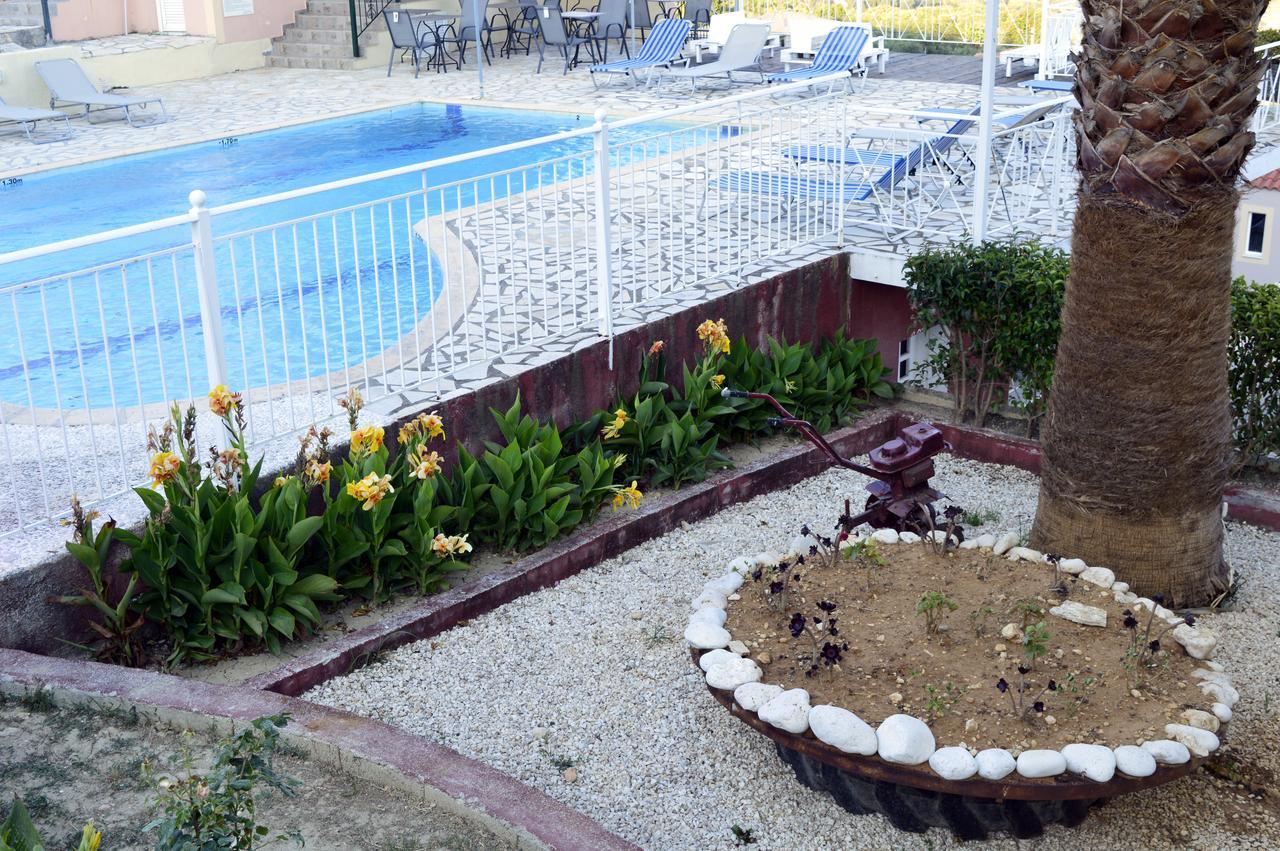 דירות ליקסורי Ionian Balcony מראה חיצוני תמונה